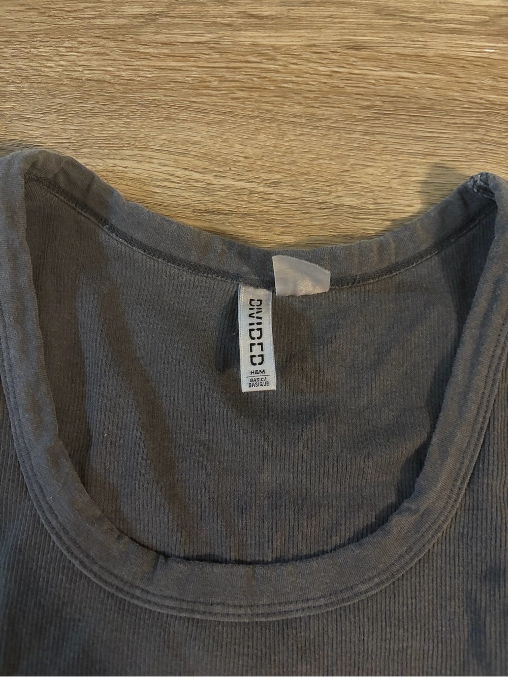 H&M Dark Gray Ribbed Tank Top - Picture 2 of 3
